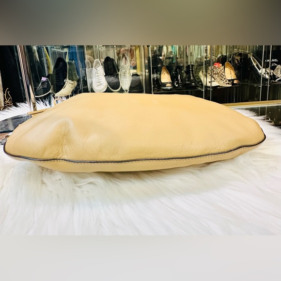 TORY BURCH BROOKE HOBO, shoulder bag Savannah Tan. - Picture 5 of 11